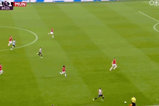 开云体育官网app-马拉西亚本赛季第二次为曼联上场，目送奥苏拉绝杀